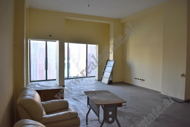 Apartment for sale in Gjon Buzuku Street in Tirana, Albania  (TRS-1213-47b)